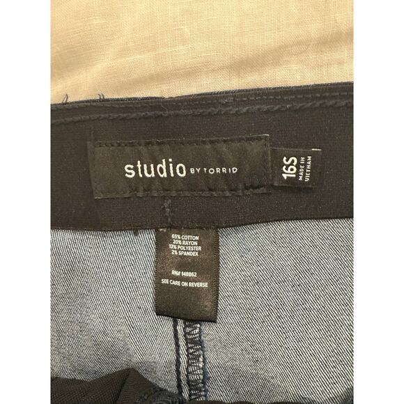 Studio By Torrid Trouser Jeans Womens 16S Black Wide Leg Super Soft High Rise - Picture 6 of 10